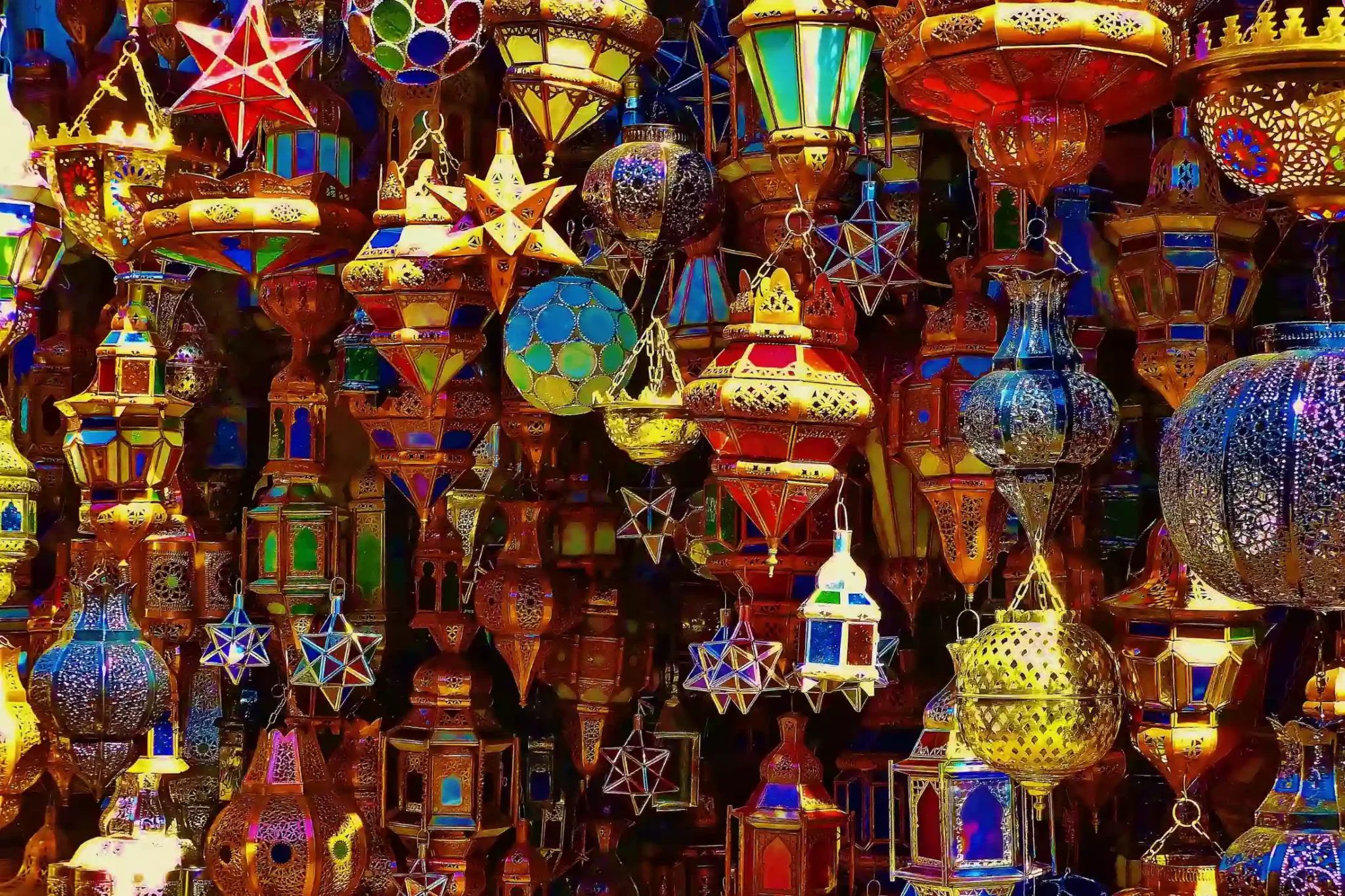 Multicolored fanoos lamps.